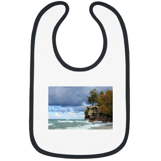 Discover Chapel Rock, Lake Superior at Pictured Rocks National Lakeshore. Bibs