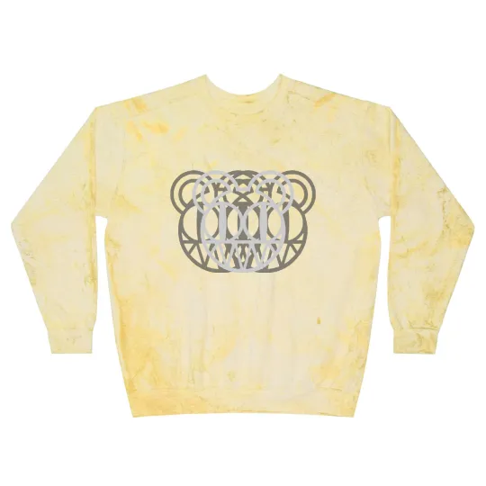 Discover Radio Bear Retro Minimalist Color Design Grey - Bear - Blast Sweatshirts