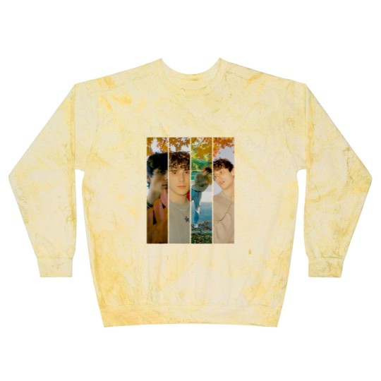 Discover JVKE  -  jvke concert -  jvke show - jvke shorts Active Blast Sweatshirts