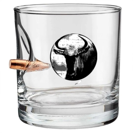 Discover Wildebeest GNU Wildlife Animal Safari Antelope Bullet Whiskey Glasses