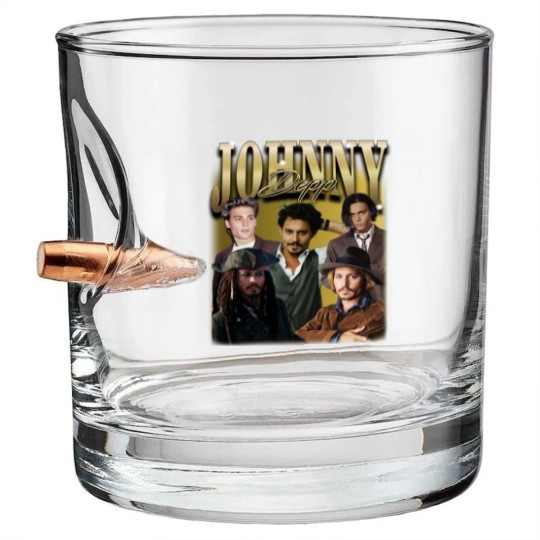 Discover Maglietta Johnny Depp retr, Johnny Depp pirata Bullet Whiskey Glasses