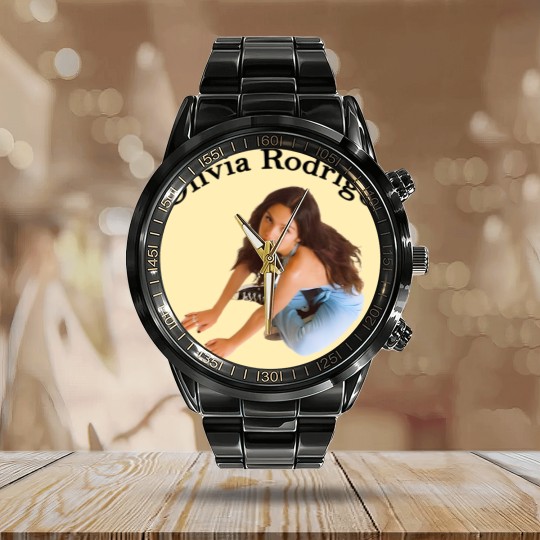 Discover Olivia Rodrigo - Olivia Rodrigo Calendar Steel Band Watch