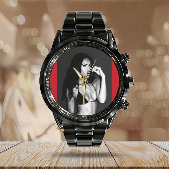 Discover MEGAN FOX SEXY Calendar Steel Band Watch