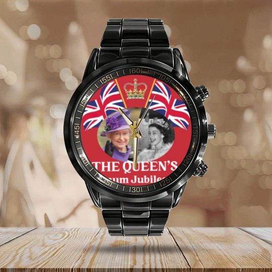 Discover Queen Elizabeth II Platinum Jubilee 2022 CELIBRATION  Emblem Calendar Steel Band Watch  Union Jack Calendar Steel Band Watch The Queen's Calendar Steel Band Watch