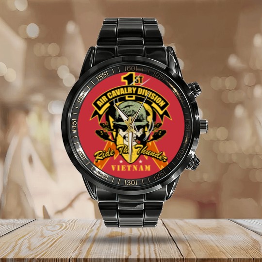 Discover 1St Air Cavalry Division Calendar Steel Band Watch