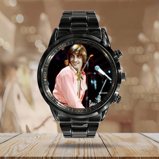 Discover Manilows Calendar Steel Band Watch