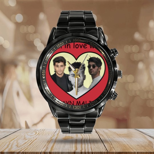 Discover Zayn Malik I am in love with Zayn Malik  White Graphic Calendar Steel Band Watch