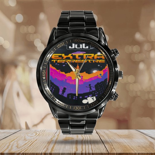 Discover Extraterrestrial Jul shop | Essential Calendar Steel Band Watch