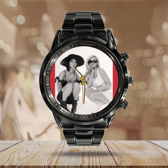 Discover Kylie Jenner Calendar Steel Band Watch