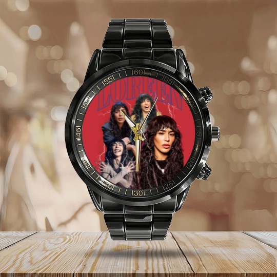 Discover Vintage 90s Loreen Calendar Steel Band Watch