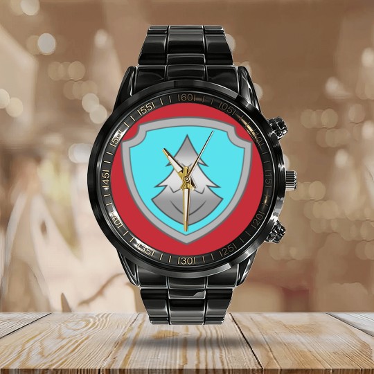 Discover PAW Pat rol Everest Badge Calendar Steel Band Watch