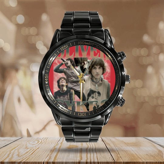 Discover Oliver Sykes Retro Calendar Steel Band Watch -Oliver Scott Sykes Calendar Steel Band Watch