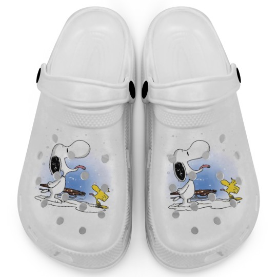 Discover Snoopy Snow Clogs