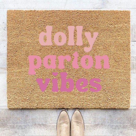 Discover Dolly Parton Vibes Coir Doormats | Dolly Parton Coir Doormats for Women | Unisex Graphic Coir Doormats | Retro Dolly Coir Doormats | Country Retro Style Coir Doormats