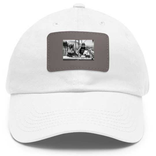Discover Thelma et Louise Thelma & Louise - Rétro Dad Hat With Leather Patch