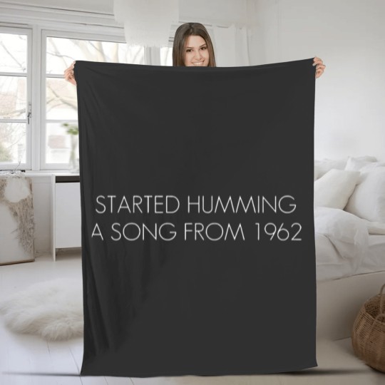 Discover Bob Seger NIGHT MOVES Essential Fleece Blankets