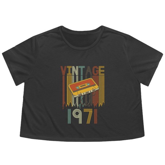 Discover Vintage 1971 Retro Flowy Cropped Tees