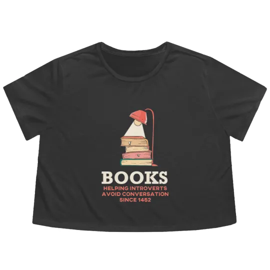 Discover Books, Helping Introverts Avoid Conversation Flowy Cropped Tees