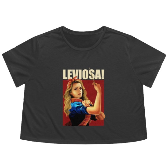 Discover LEVIOSA GRANGER | Essential Flowy Cropped Tees