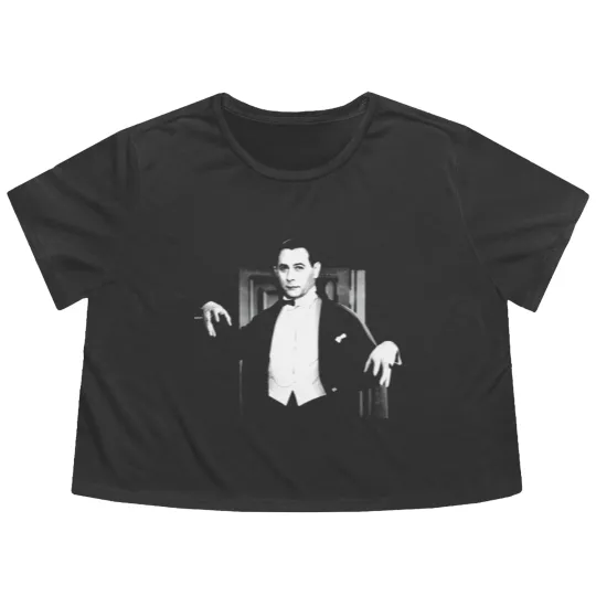 Discover Pee Wee Herman as Bela Lugosi Dracula - Pee Wee Herman - Flowy Cropped Tees
