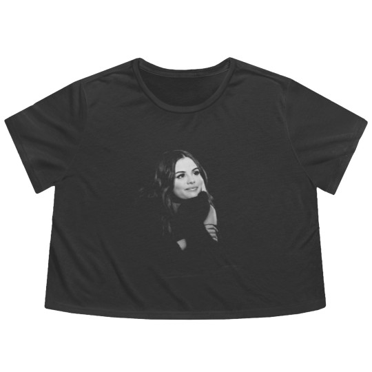 Discover Selena Gomez Aesthetic Flowy Cropped Tees Unisex