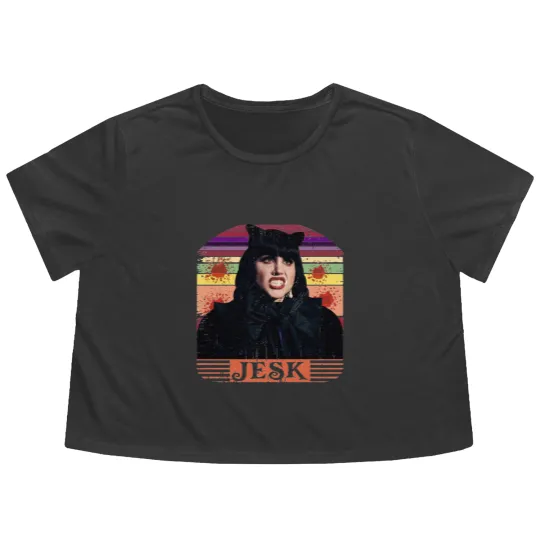 Discover nadja Jesk Design Flowy Cropped Tees