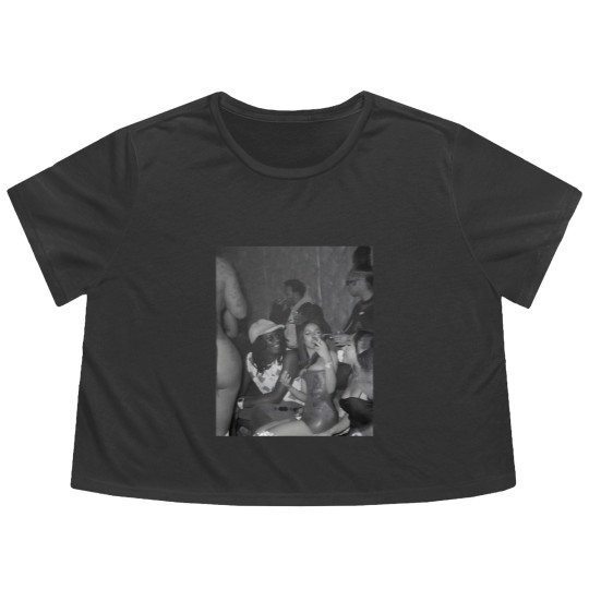 Discover Young Thug and Mariah the Scientist Photo Flowy Cropped Tees