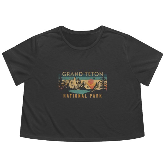 Discover Grand Teton National Park Flowy Cropped Tees
