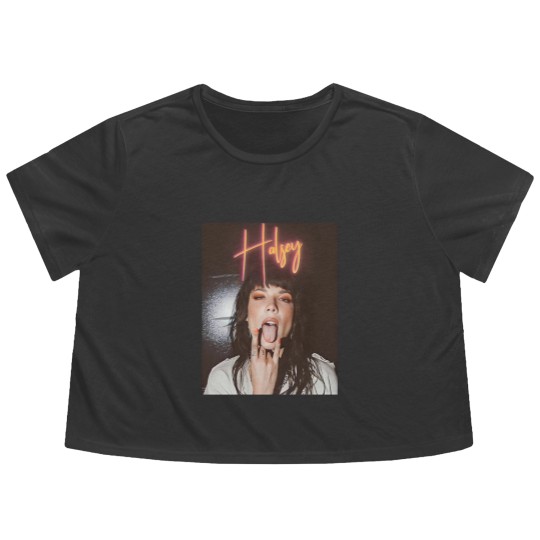 Discover Halsey Vintage Style Photoshoot Flowy Cropped Tees, Halsey Aesthetic Flowy Cropped Tees