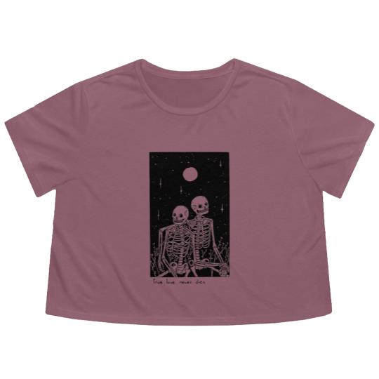 Discover true love never dies - Skeletons - Flowy Cropped Tees