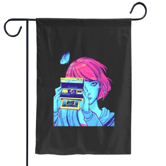 Discover Life is Strange (Max with Camera) Garden Flags