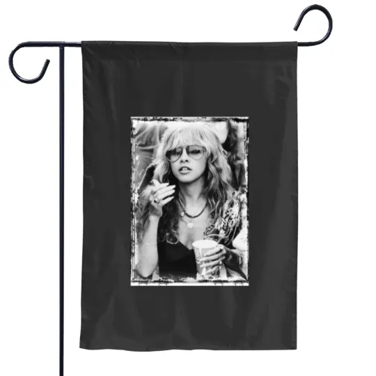 Discover Stevie Nicks, Fleetwood Mac, Stevie Nicks Garden Flags