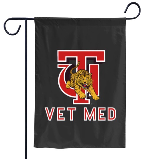 Discover Tuskegee Vet Med Garden Flags