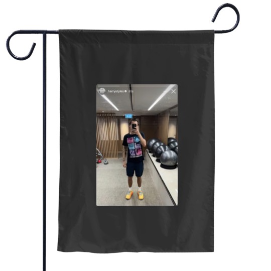 Discover Harry Wearing One Direction, 2012 One Direction Up All Night Tour Garden Flags