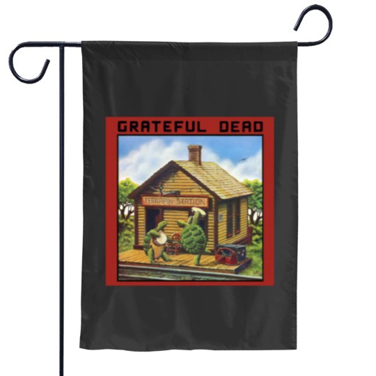 Discover Terrapin Station Garden Flags