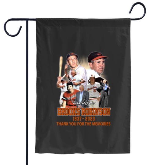 Discover Signature Brooks Robinson 1937-2023 Thank You Garden Flags