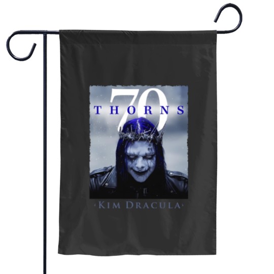 Discover KIM DRACULA Essential Garden Flags