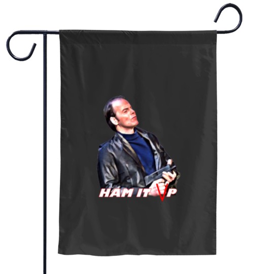 Discover V THE FINAL BATTLE - Ham it up Garden Flags