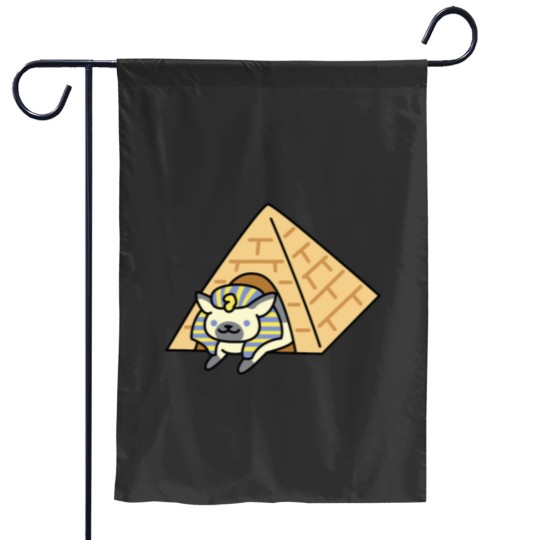 Discover Ramses the Great Classic Garden Flags