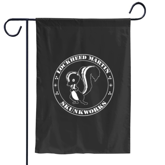 Discover LOCKHEED MARTIN SKUNKWORKS Garden Flags