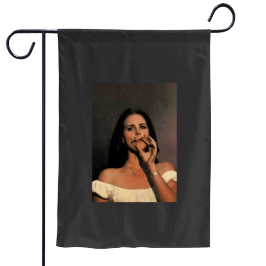 Discover Young and Beautiful Garden Flags