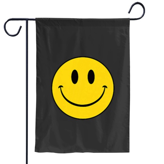 Discover 70s Yellow Smile Face Shirt Cute Happy Peace Smiling Face Garden Flags