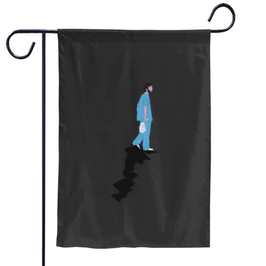 Discover 28 Days Design Essential Garden Flags