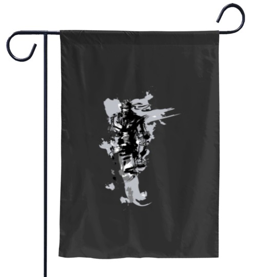 Discover Solid Snake Fan Design Garden Flags