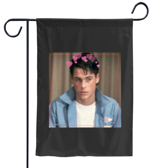 Discover SODAPOP CURTIS ROB LOWE 1 Garden Flags