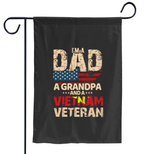 Discover Vietnam Veteran Garden Flags
