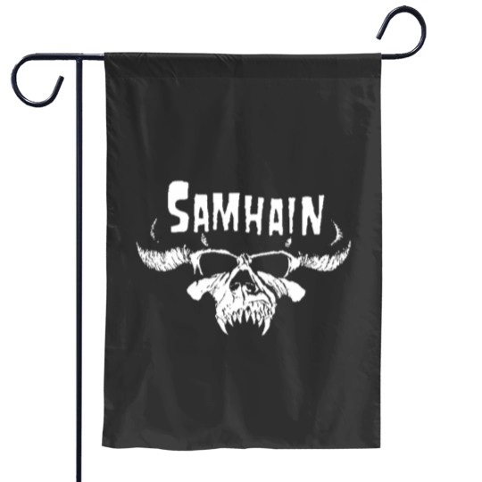 Discover SAMHAIN BAND Essential Garden Flags