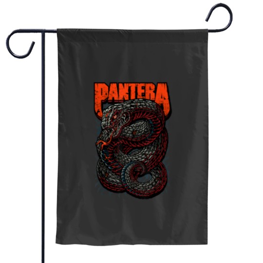 Discover Mayhem Skull Venomous  Classic Fit Crew Neck Short Sleeve Adult Black Garden Flags