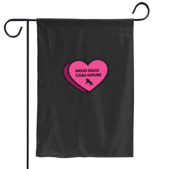 Discover Mojo Dojo Casa House Candy Heart Garden Flags