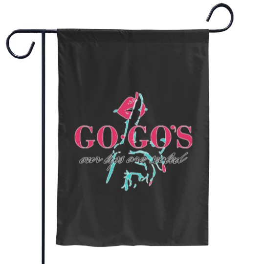 Discover the gogos  sstt Garden Flags